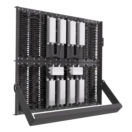 Светододный прожектор заливающего света LAD LED R700-16-PC-10-750-D48-1600L1 ST LADR716PC10750D481600L1ST