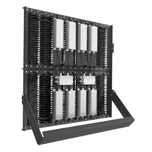 Светододный прожектор заливающего света LAD LED R700-14-PC-10-750-D48-1400L1 ST LADR714PC10750D481400L1ST